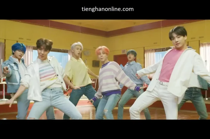 Lời bài hát Boy With Luv BTS Lyrics